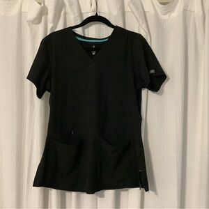 Med Couture black scrub set